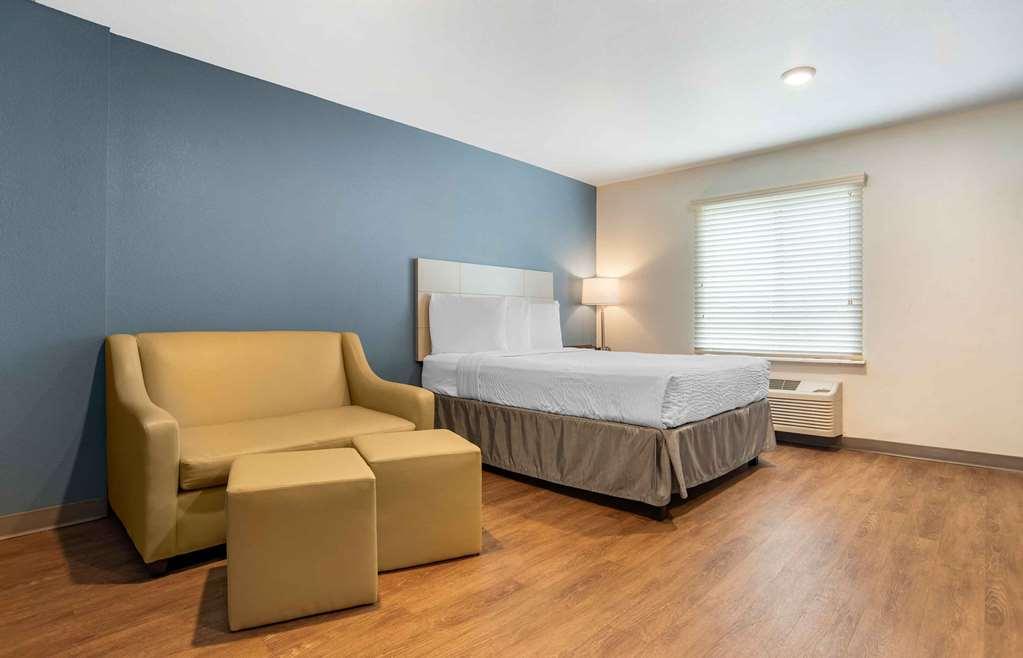Extended Stay America Suites - New Orleans - Airport - I-10 Kenner Room photo